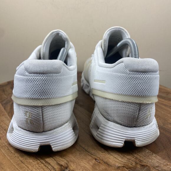 On Cloud Mens Triple White And Cream Size 12.5 Athletic Running Shoes 88.98533 - Picture 5 of 11